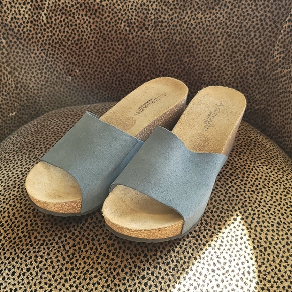 Slate blue suede wedges - Picture 1 of 5